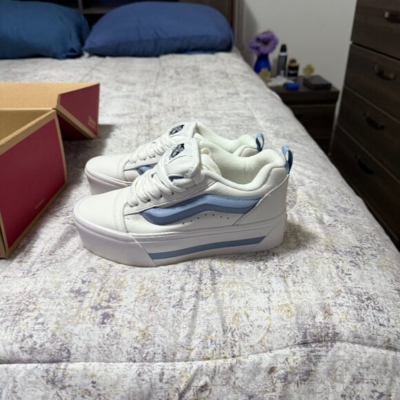 Vans Knu Skool Stackform baby bleu and white ( brand new) size 7 womens - Picture 3 of 4